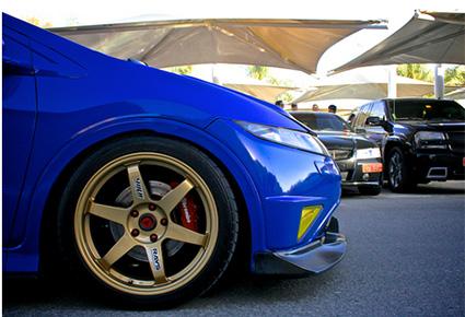 سباق السيارات المعدلة في الامارات: على خطى Fast & Furious